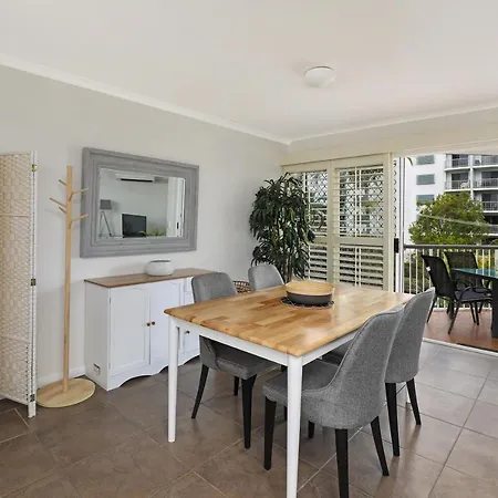 Dockside Apartments Mooloolaba Exterior photo