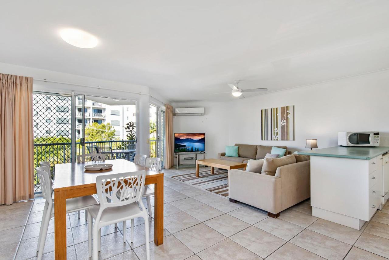 Dockside Aparthotel 3*